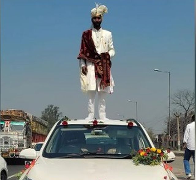 UP groom on car